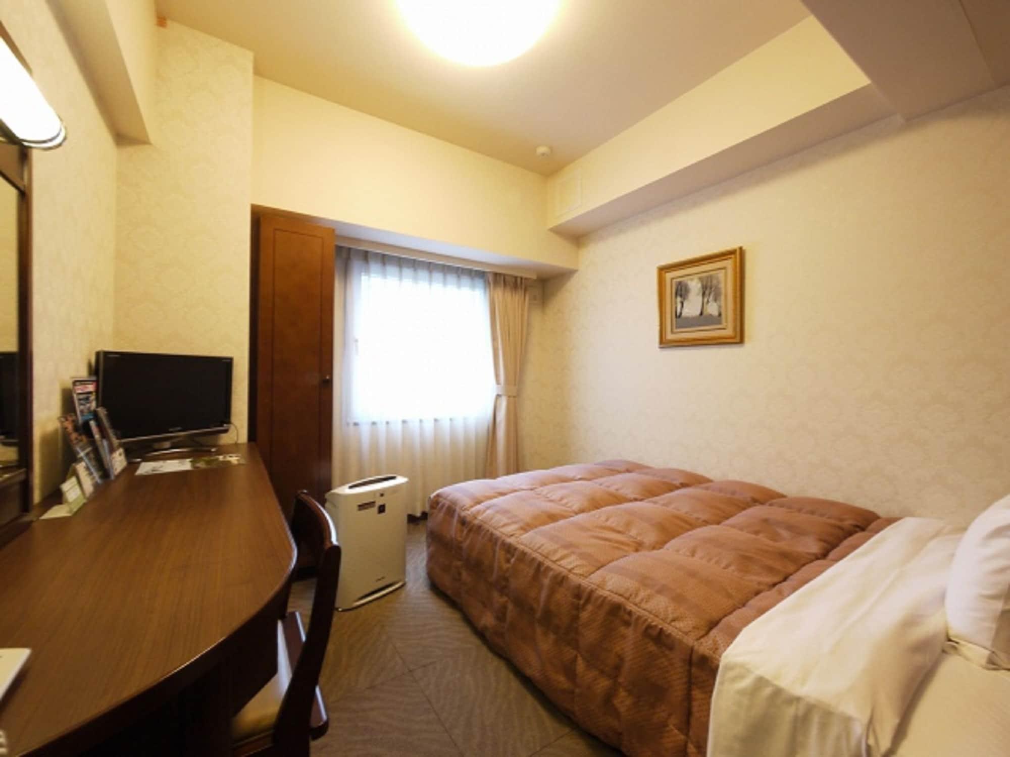 Hotel Route-Inn Yokohama Bashamichi Exterior photo