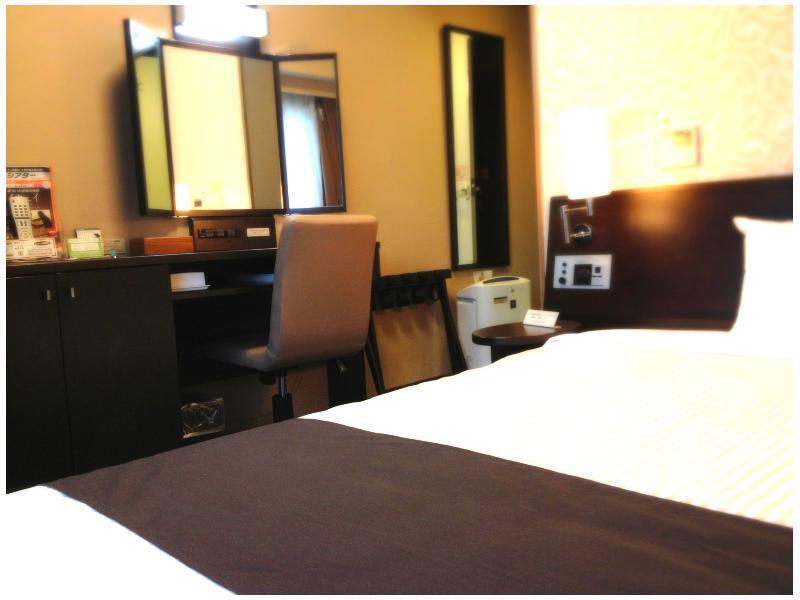 Hotel Route-Inn Yokohama Bashamichi Exterior photo
